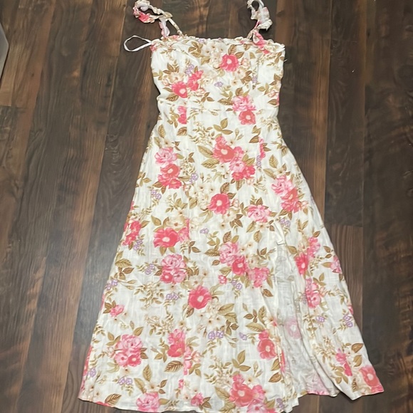 Petal & Pup Dresses & Skirts - Petal & Pup Floral Linen Dress